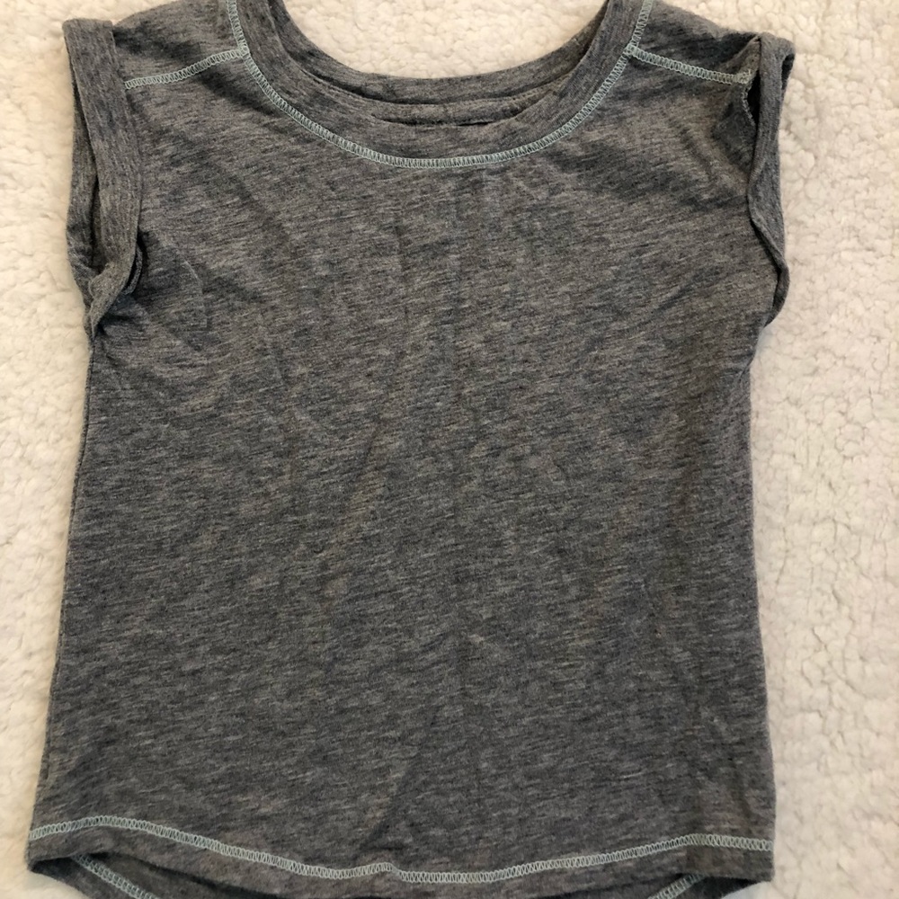 Cat and jack size 3 sleeveless shirt